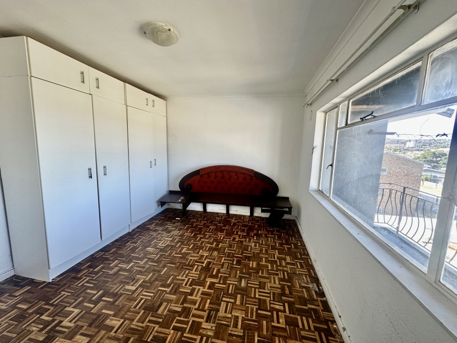 2 Bedroom Property for Sale in Parow Valley Western Cape